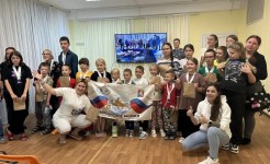 Выксунские моржи устроили настоящий праздник для детей!